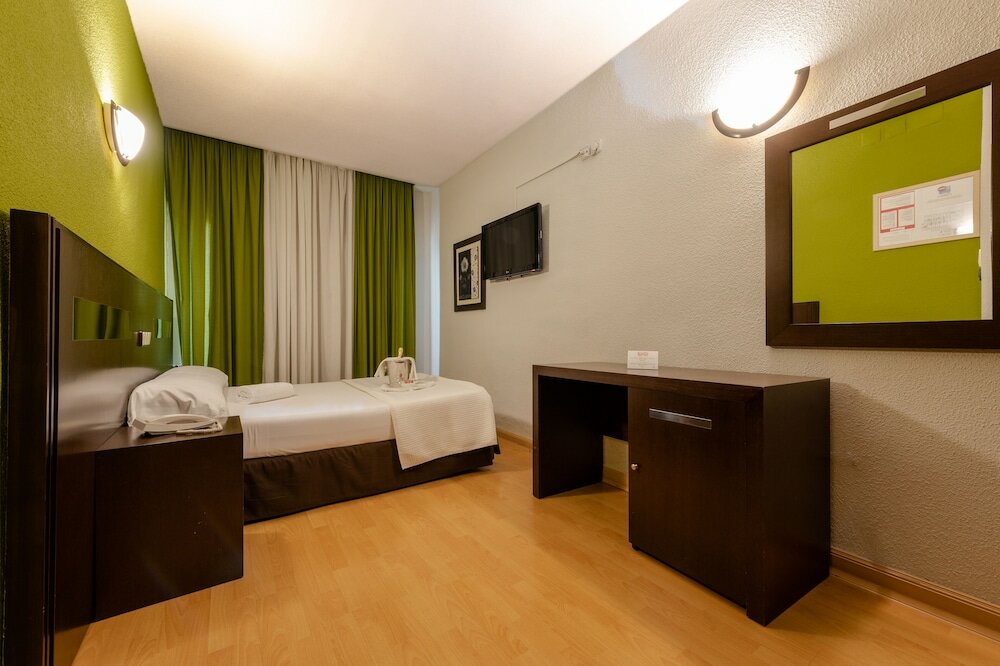 Фото Hotel Las Estrellas