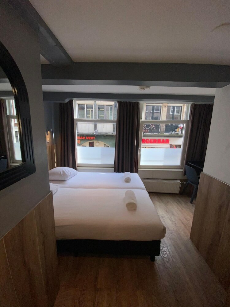 Фото Hotel Old Quarter