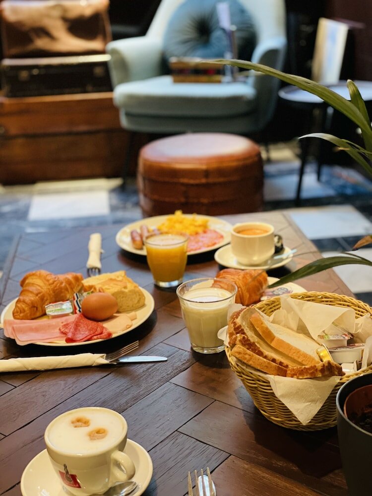 Фото Hotel Old Quarter