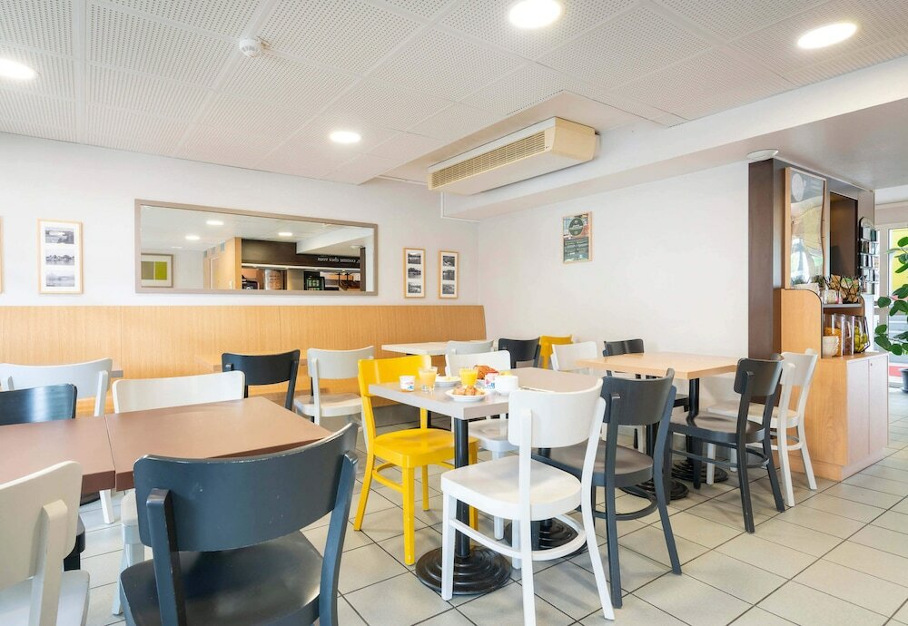 Фото B&b Hotel Nantes Parc Expos La Chapelle