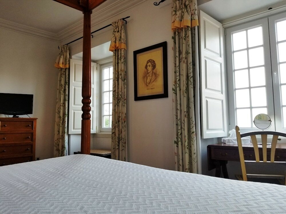 Фото Lawrence's Hotel