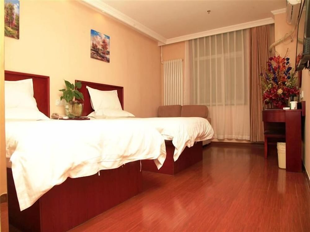 Фото Greentree Inn Beijing Yanqing Gaota Rd Express Hotel