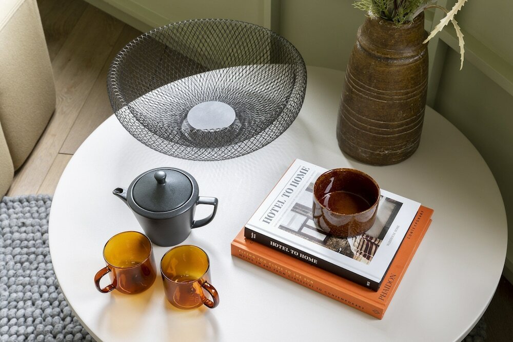 Фото Locke At Broken Wharf