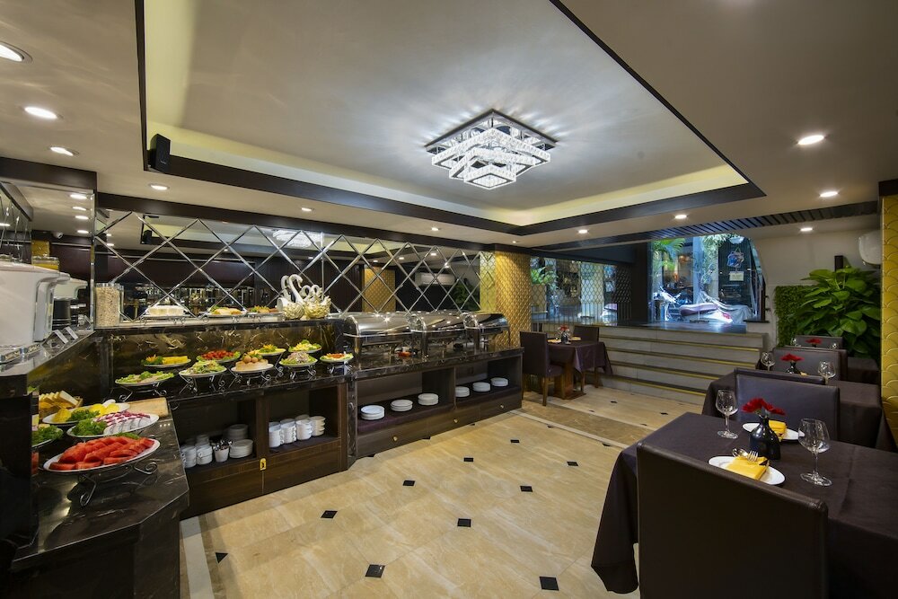 Фото Splendid Star Grand Hotel & SPA