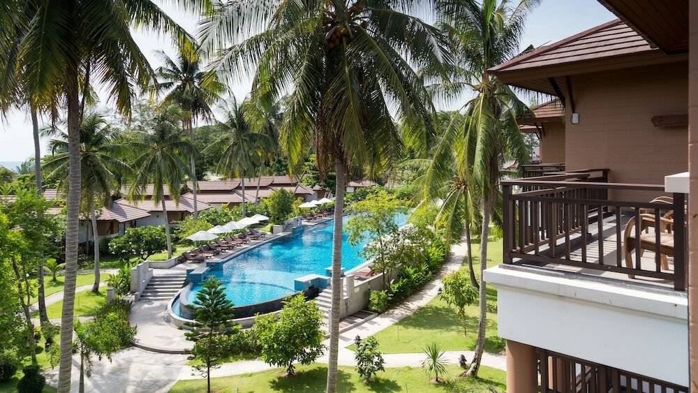 Фото Maehaad Bay Resort