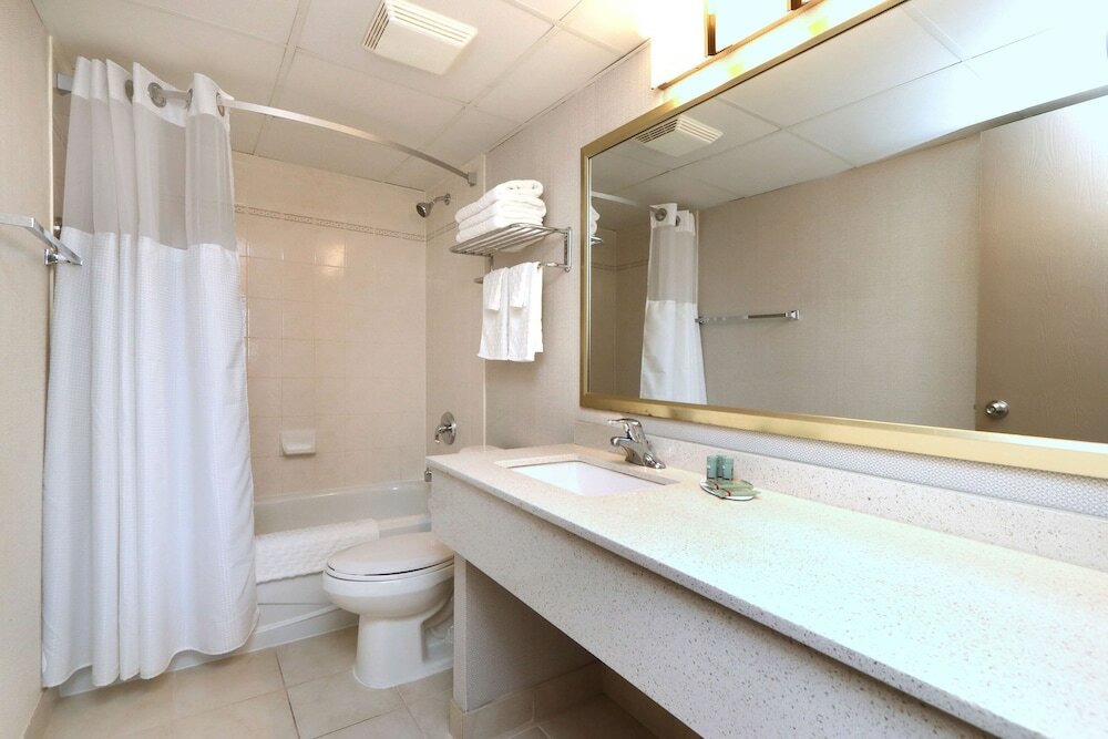 Фото Best Western Halton Hills