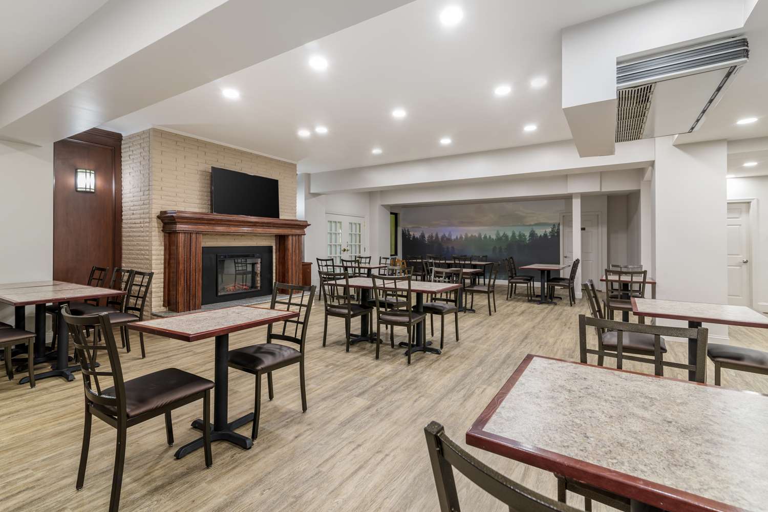 Фото Best Western Plus Brunswick Bath