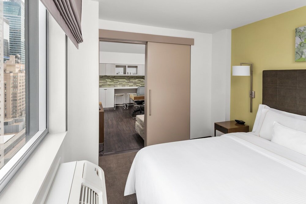 Фото Element New York Times Square West