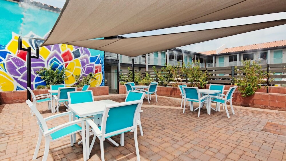 Фото SureStay Hotel by Best Western Phoenix Downtown