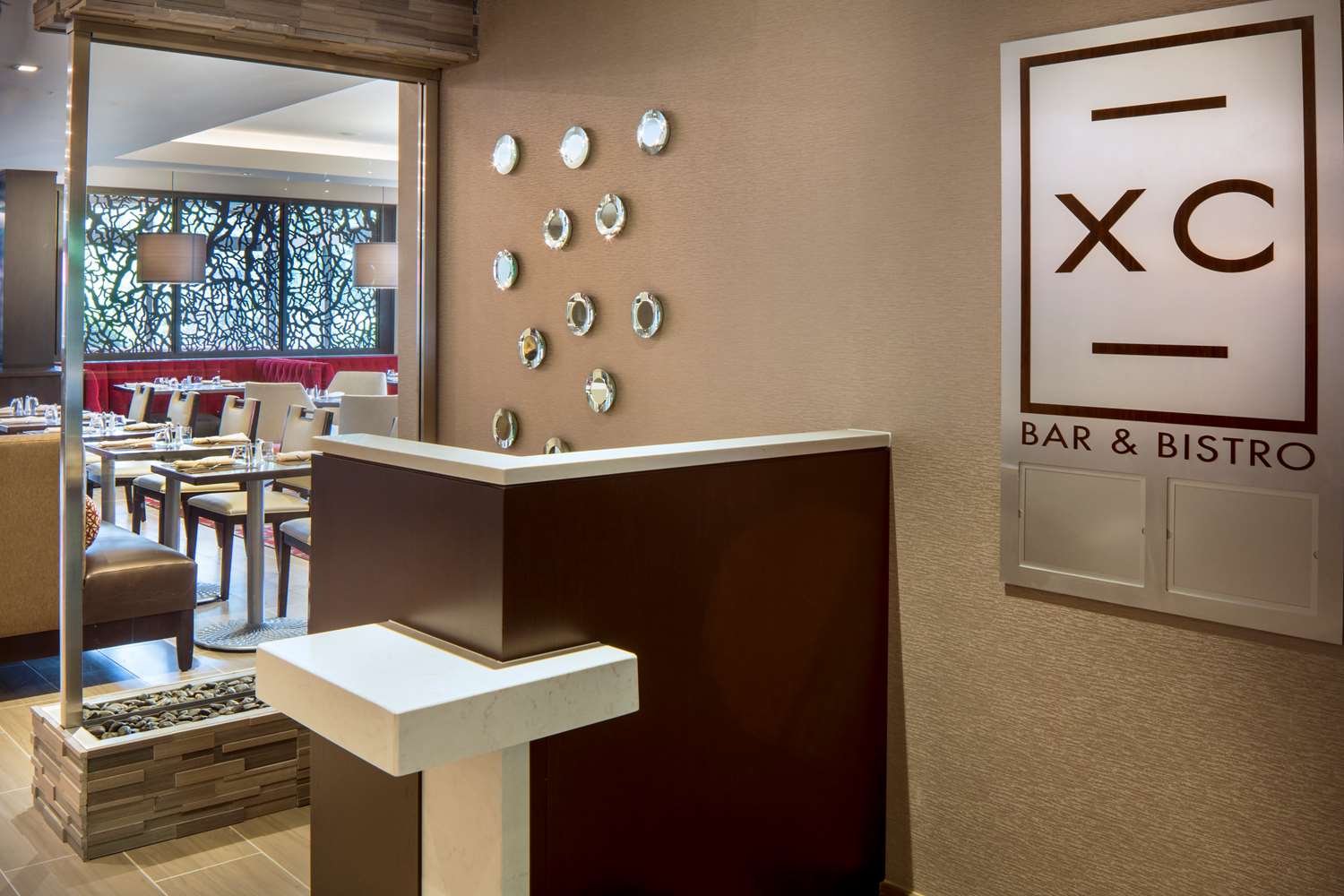 Фото DoubleTree by Hilton Hotel Largo-Washington Dc