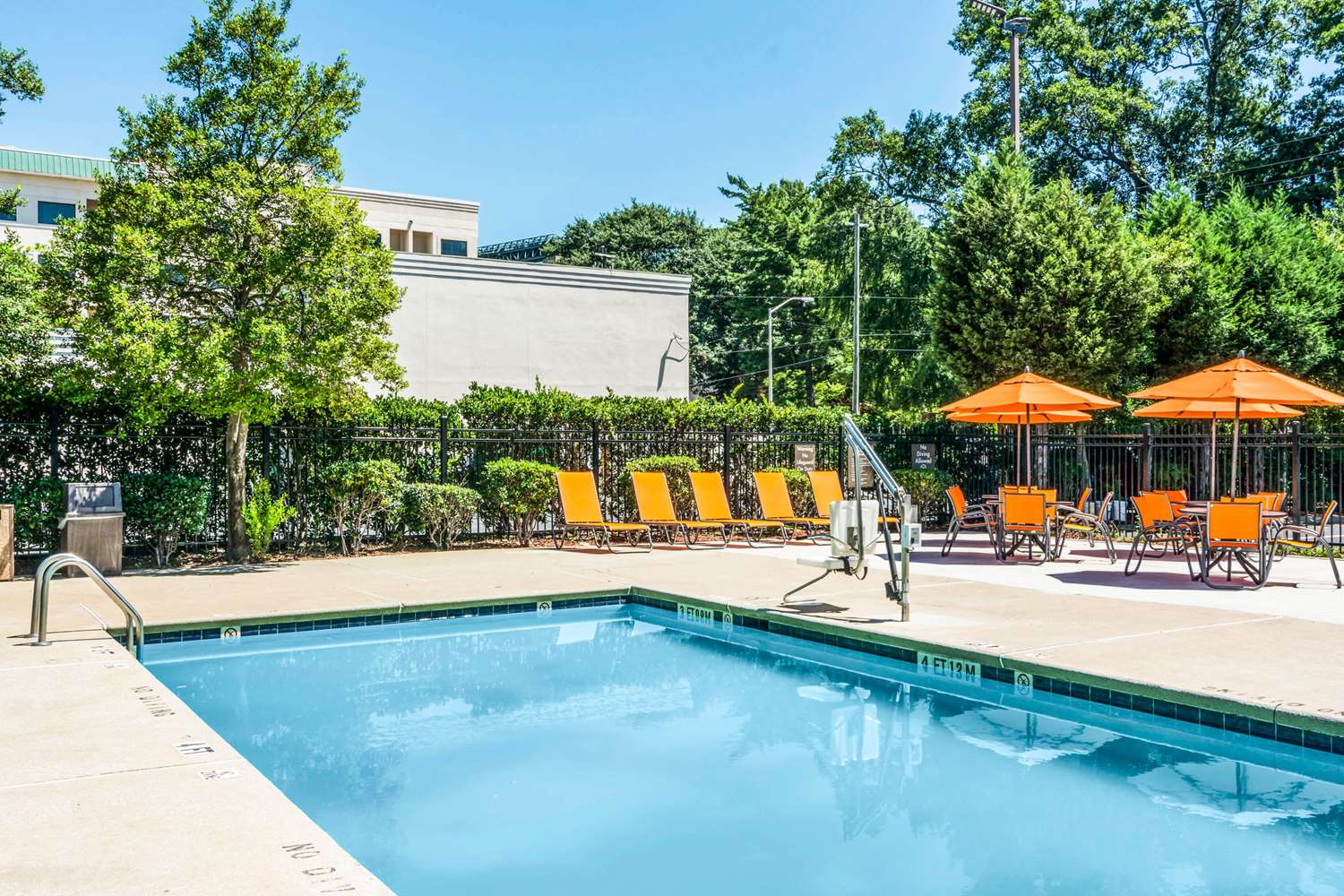 Фото Comfort Inn Atlanta Downtown South