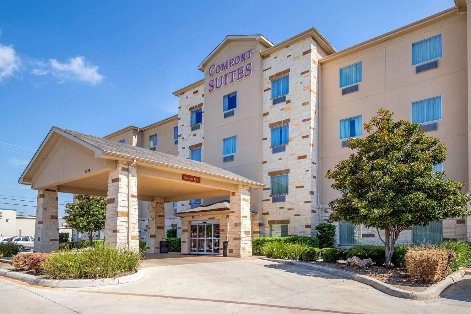Фото Comfort Suites San Antonio North - Stone Oak