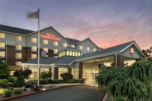 Гостиница Hilton Garden Inn Eugene/Springfield