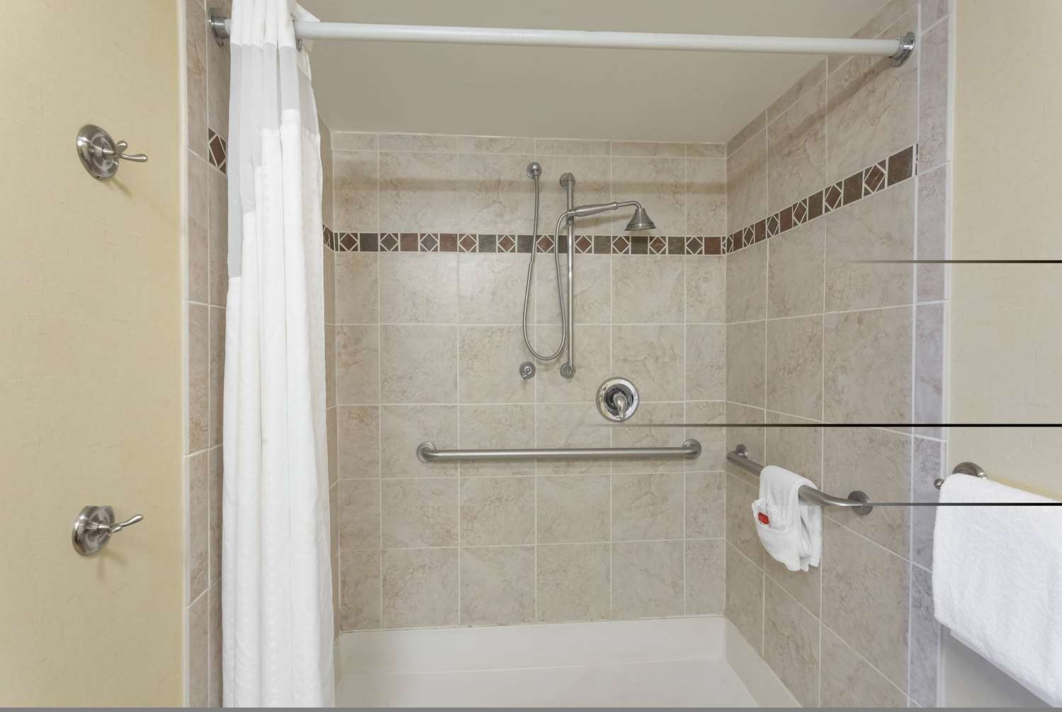 Фото Baymont by Wyndham Barstow Historic Route 66