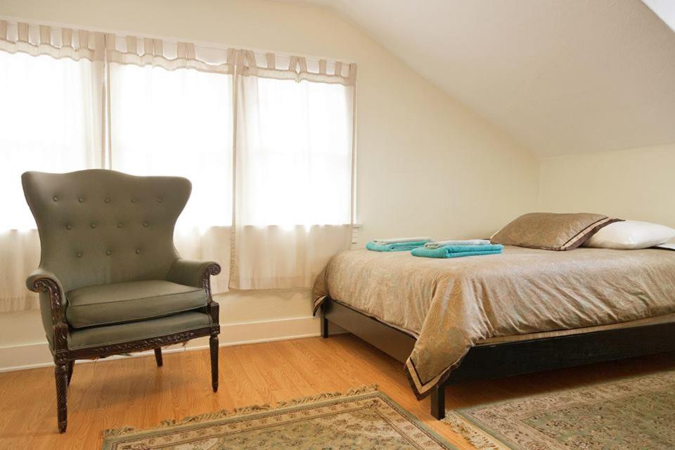 Фото Orange Drive Hostel