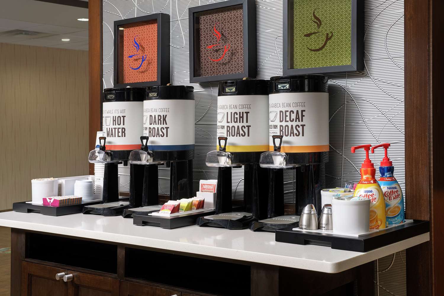 Фото Hampton Inn Lake Charles