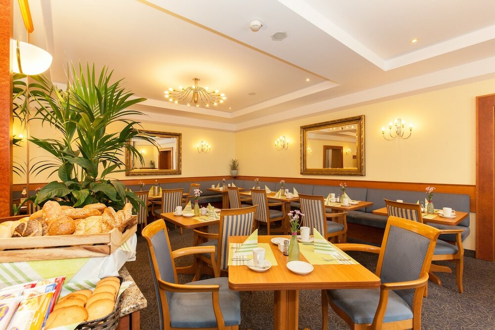 Фото Prinz Carl Parkhotel