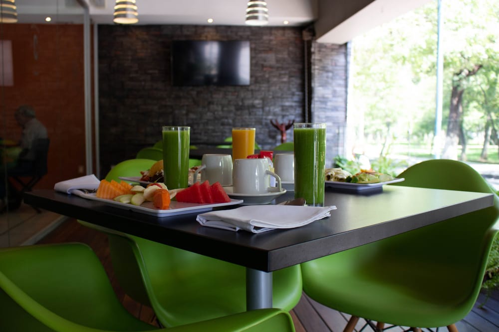 Фото Hotel Diana del Bosque by Dot Urban