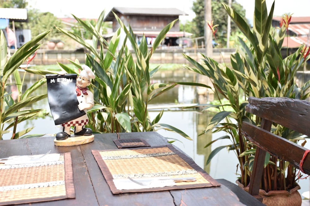 Фото Golden Foyer Suvarnabhumi Airport Hotel
