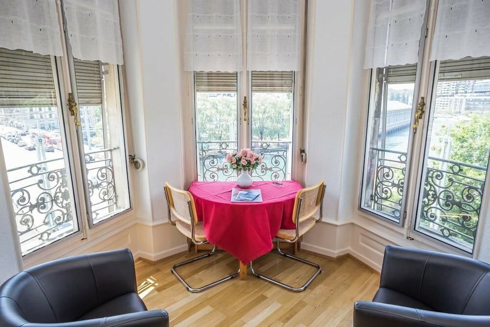 Фото Hotel Des Tourelles