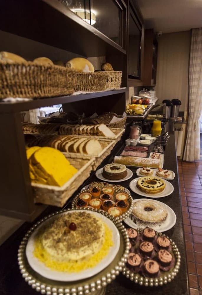 Фото Pousada Águia Branca