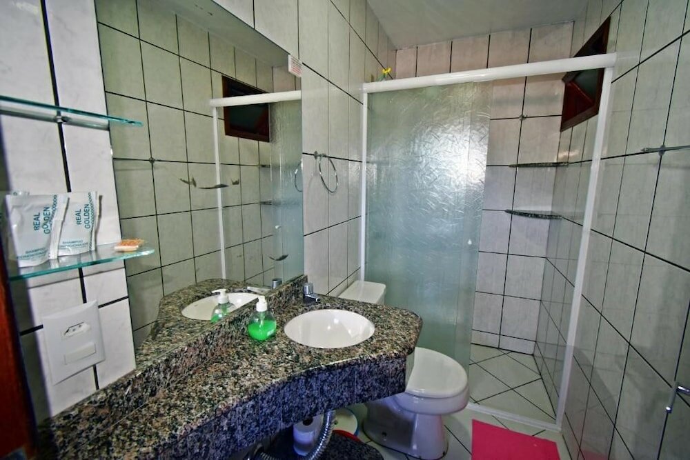 Фото Pousada Enseada dos Golfinhos