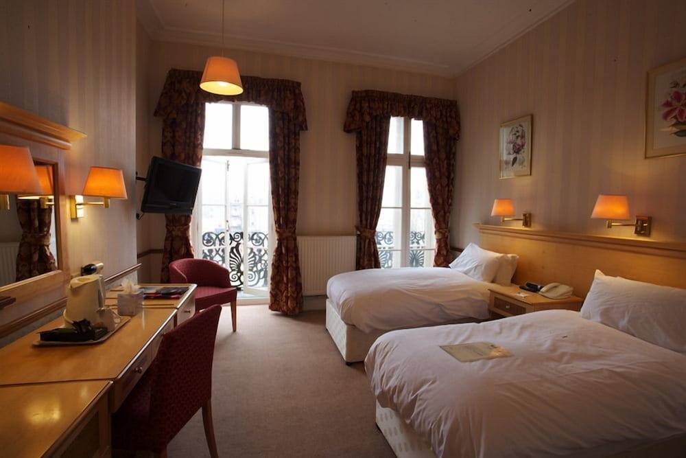 Фото The Crescent Hotel