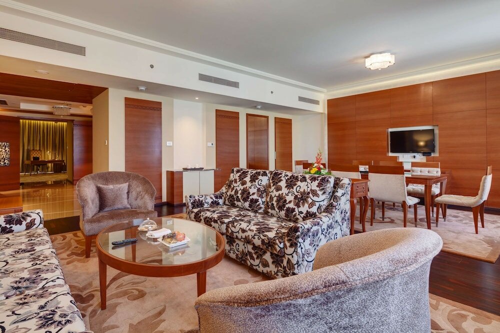 Фото Balaji Sarovar Premiere Solapur