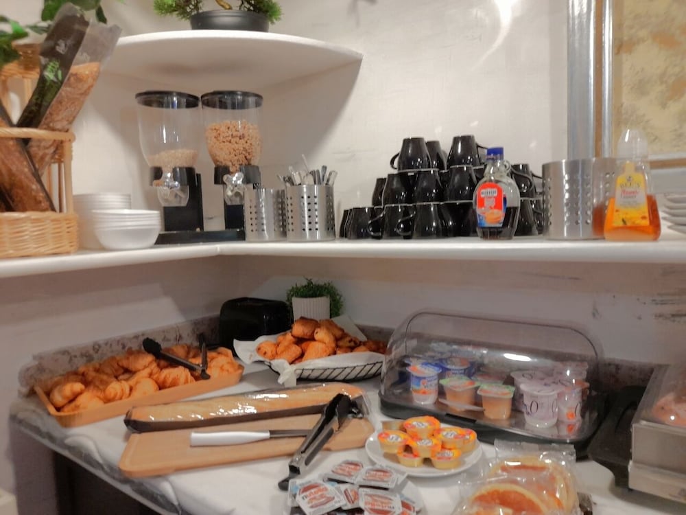 Фото Hotel Royal