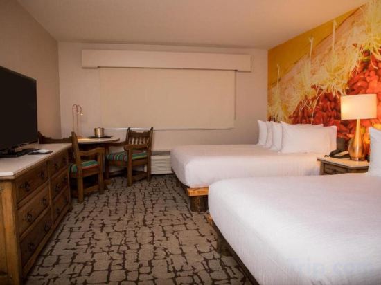 Фото Hotel Don Fernando de Taos, Tapestry Collection by Hilton