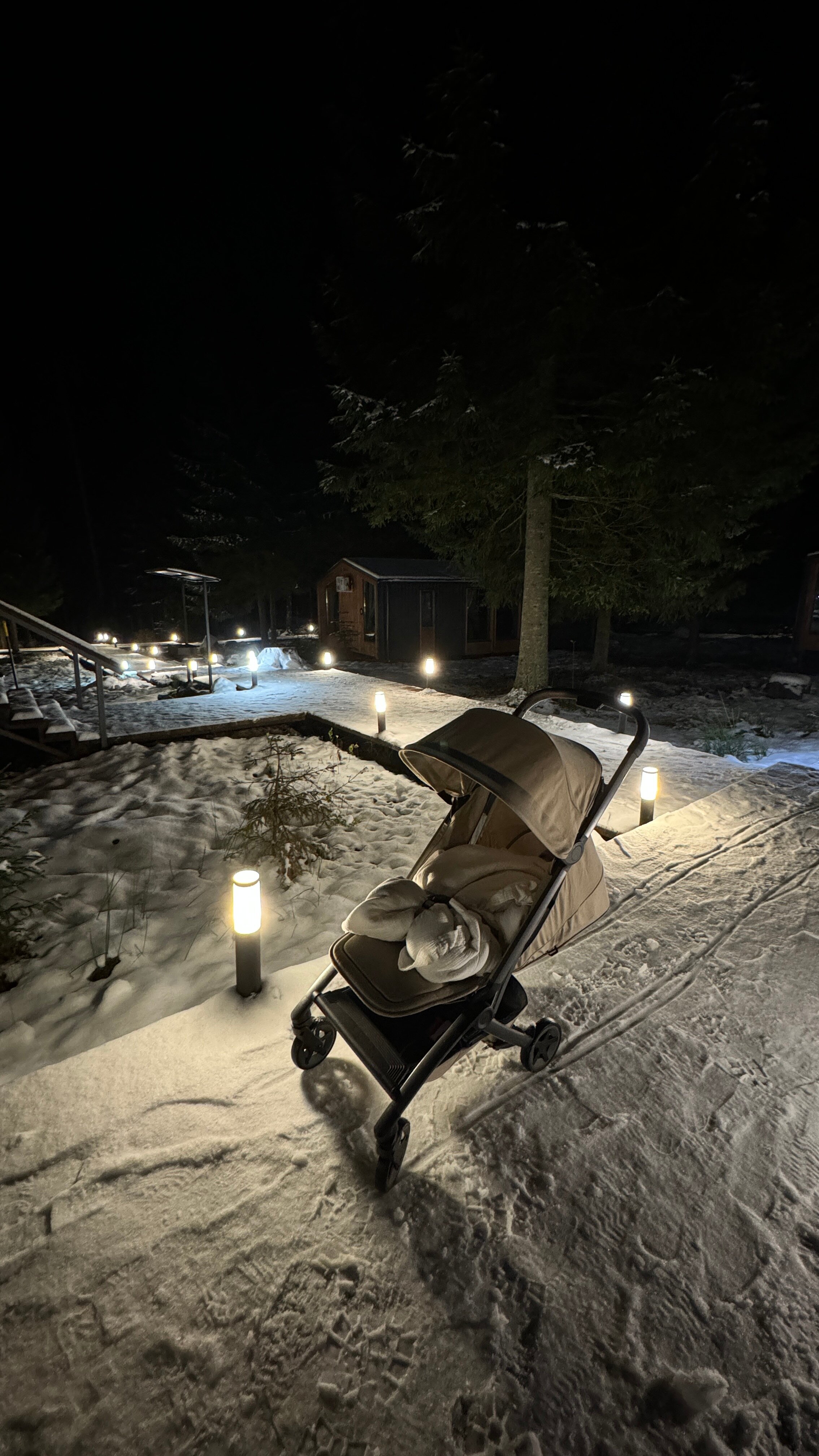 Фото Klever House, Стеклянный Ручей