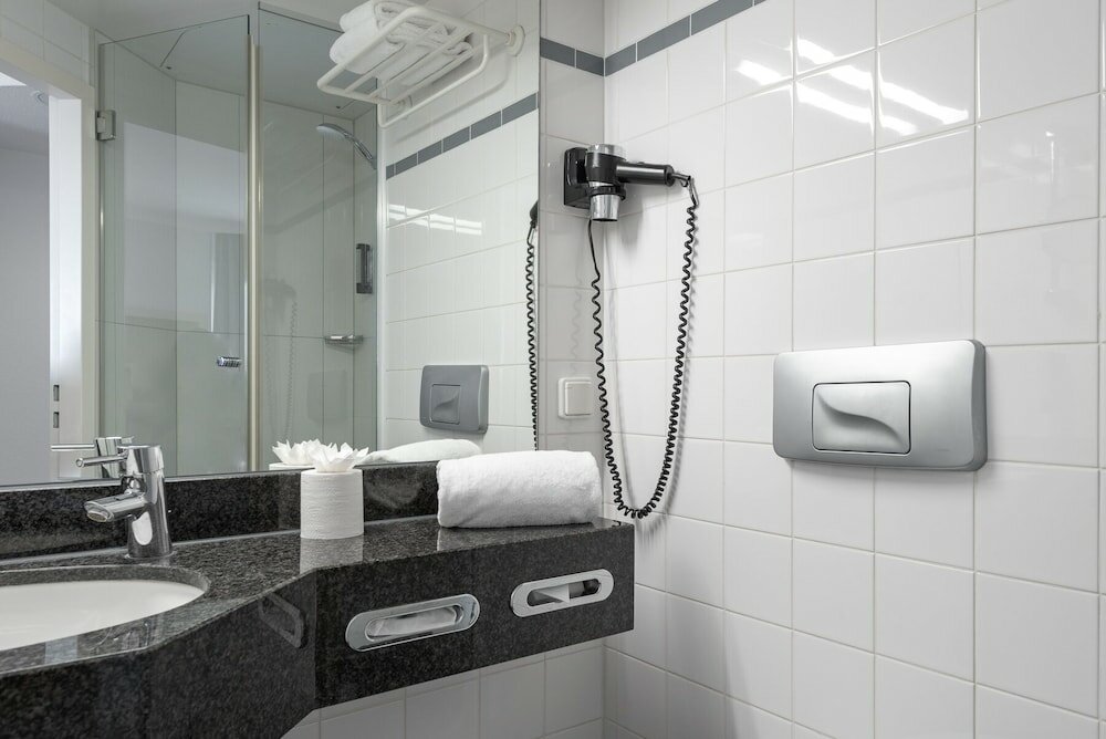 Фото IntercityHotel Kiel