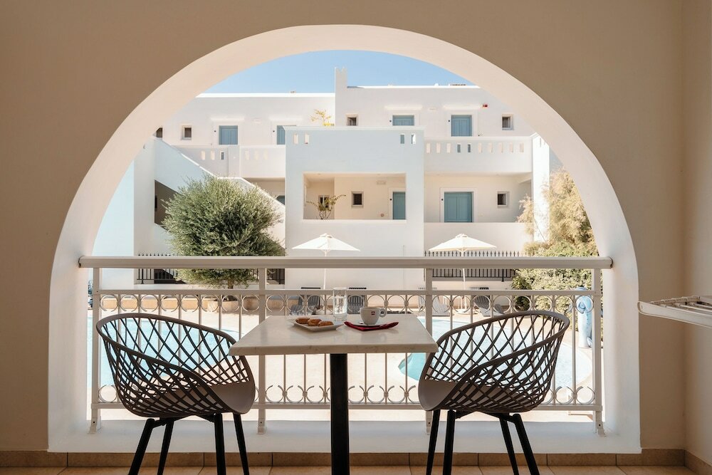 Фото Mitos Suites