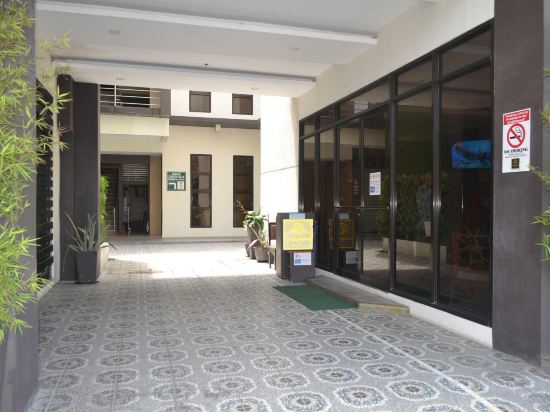 Фото Columbus Plaza Hotel