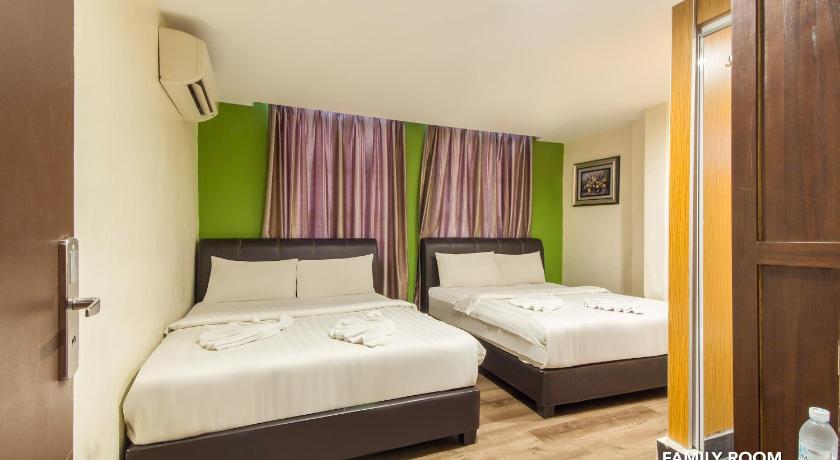 Фото 33 Star Hotel by The Sqwhere