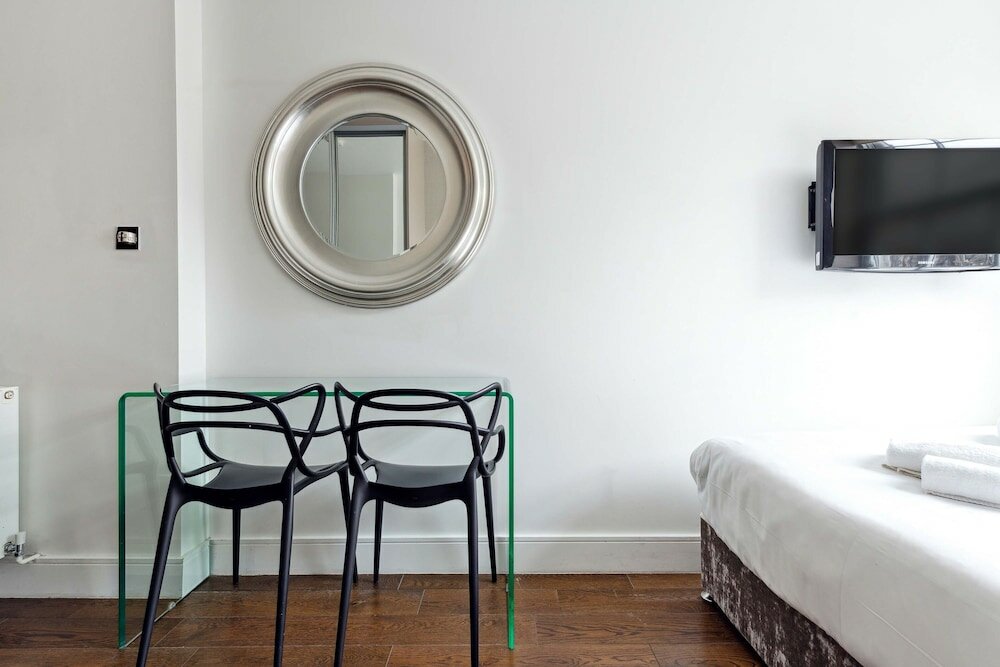 Фото Golden Square