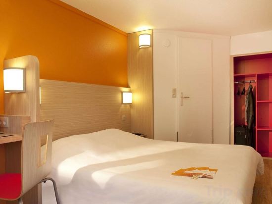 Фото Premiere Classe Lille Nord - Roncq