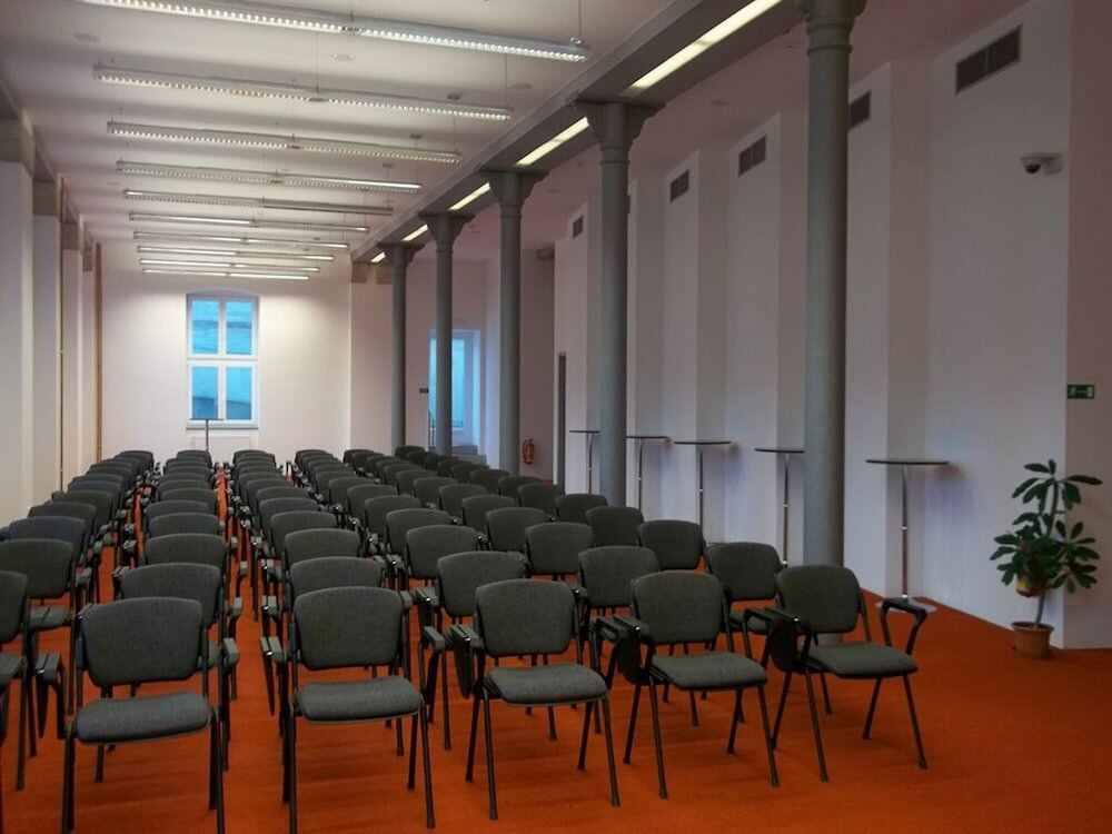 Фото Ea Business Hotel Jihlava