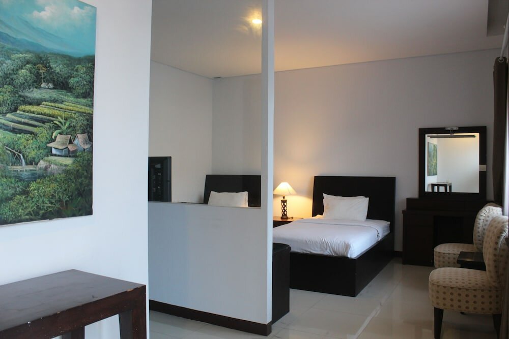 Фото The Radiant Hotel