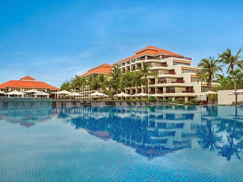 Внешний вид отеля Pullman Danang Beach Resort в Дананге, фото 1