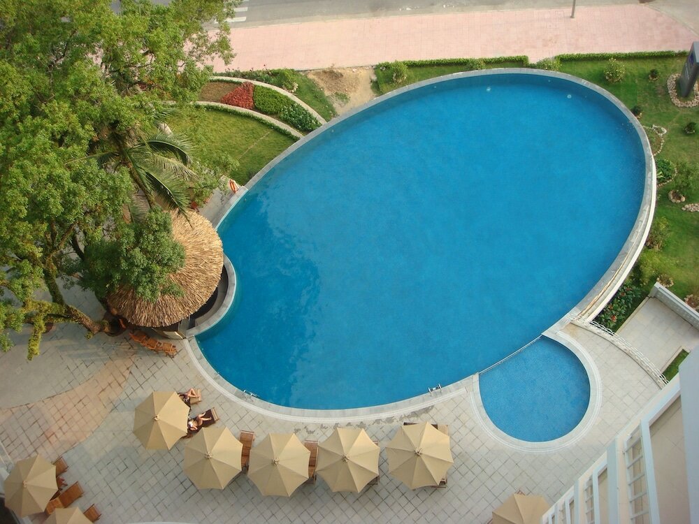 Фото Novotel Halong Bay