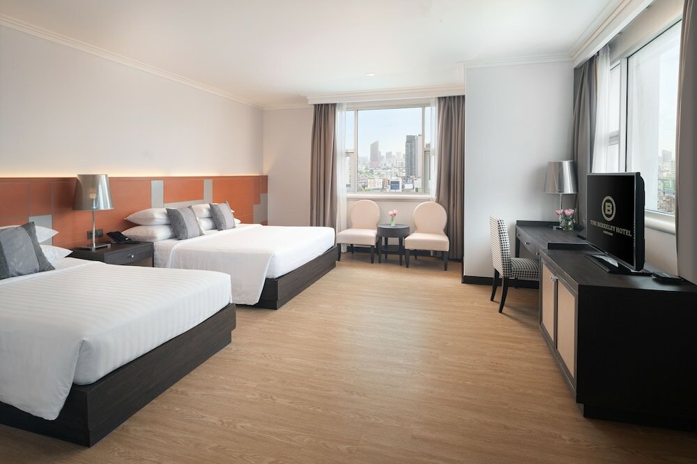 Фото The Berkeley Hotel Pratunam