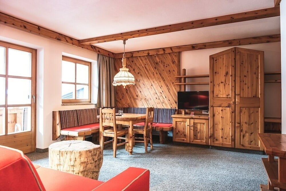 Фото Das Falkenstein