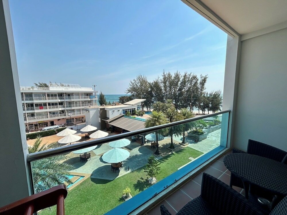 Фото GrandBlue Resort