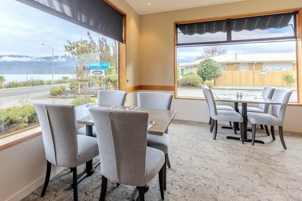 Фото Kingsgate Hotel Te Anau