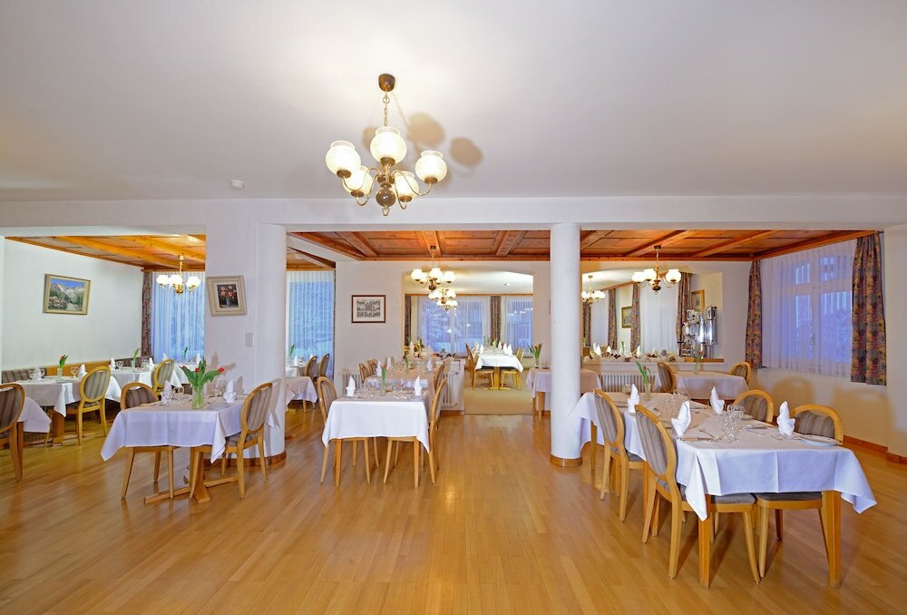 Фото Hotel Alphubel Zermatt