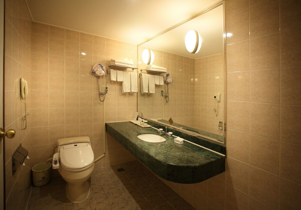 Фото Koreana Hotel