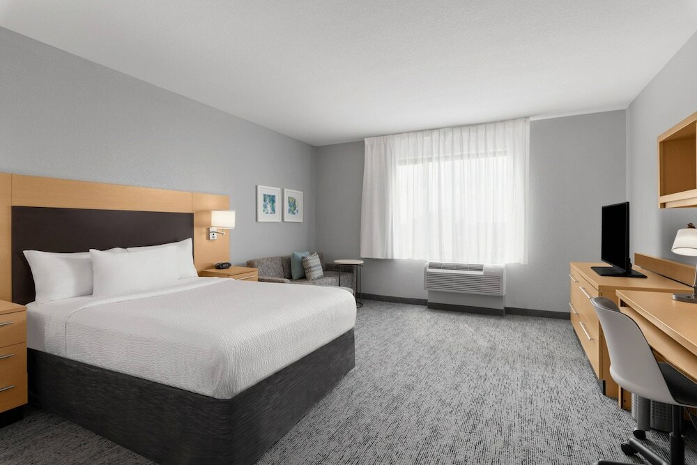 Фото TownePlace Suites by Marriott Denver Airport at Gateway Park
