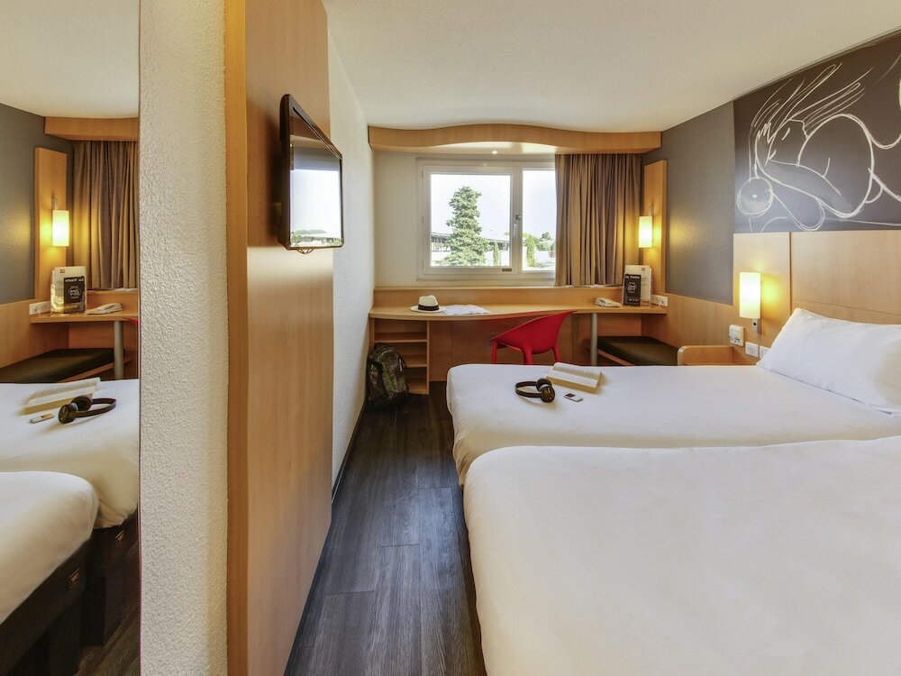 Фото Ibis Montpellier Sud