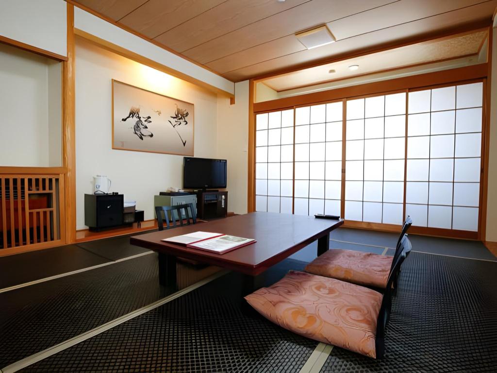 Фото Fuji Yamanakako Hotel